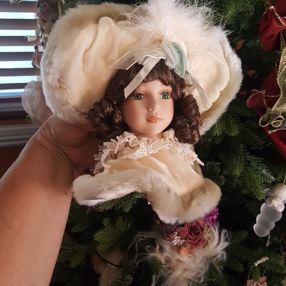 Christmas porcelain doll face